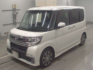 DAIHATSU TANTO 2018