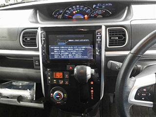 DAIHATSU TANTO 2018