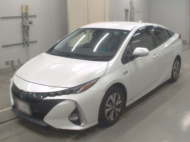 TOYOTA PRIUS PHV 2020