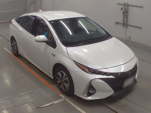 TOYOTA PRIUS PHV 2020