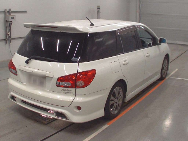 NISSAN WINGROAD 2010