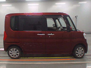 DAIHATSU TANTO 2016