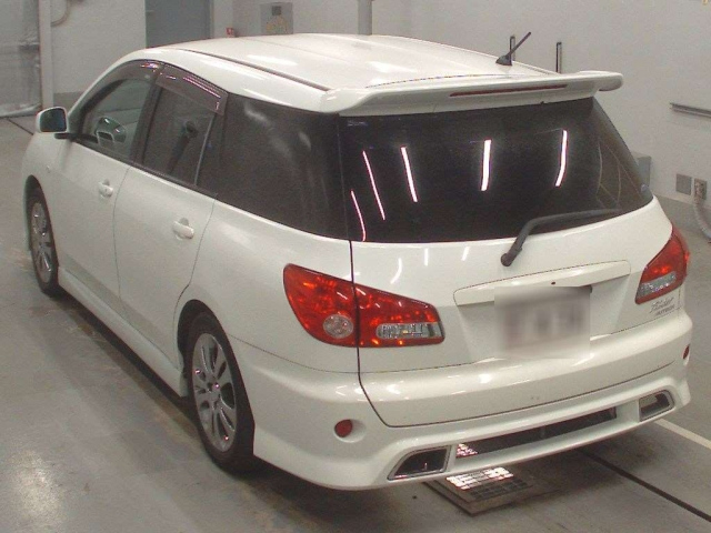 NISSAN WINGROAD 2010