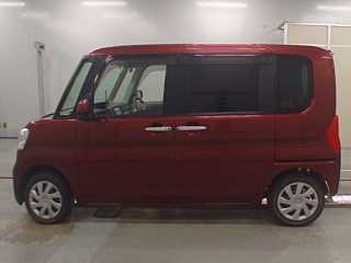 DAIHATSU TANTO 2016