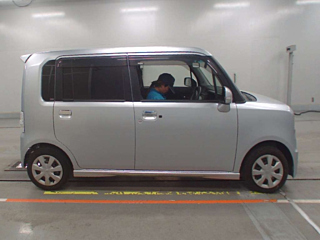 TOYOTA PIXIS SPACE 2013