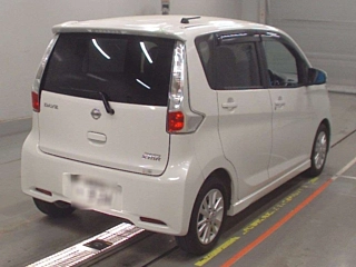 NISSAN DAYZ 2013