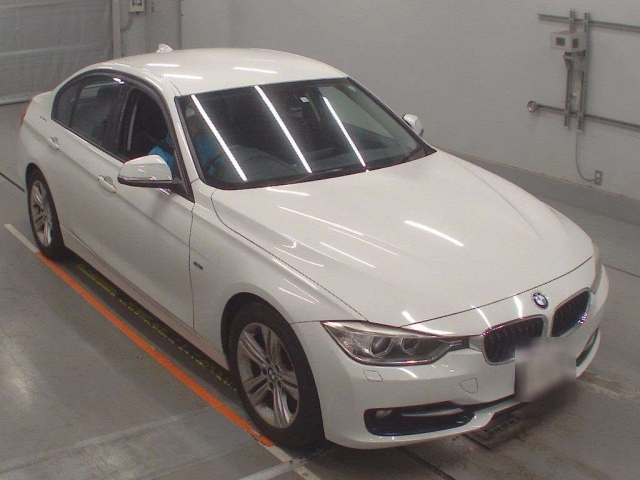 BMW 3 SERIES 2012