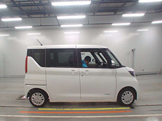 NISSAN ROOX 2023
