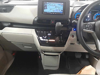 NISSAN ROOX 2023