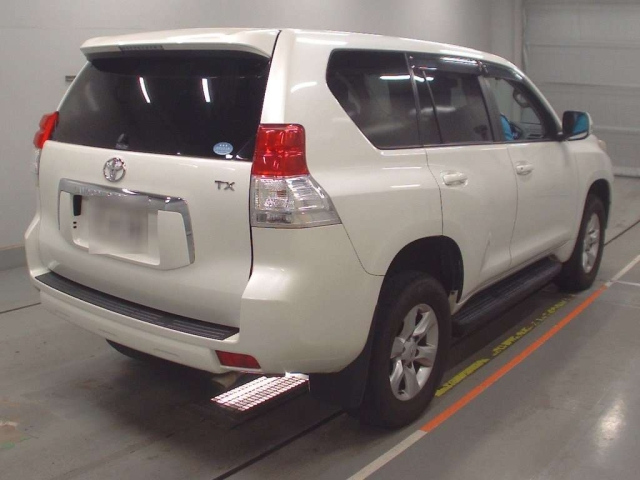 TOYOTA LAND CRUISER PRADO 2013