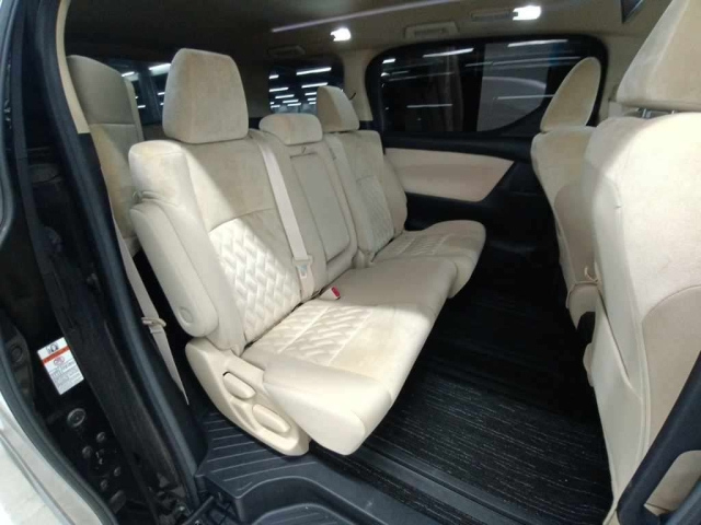 TOYOTA VELLFIRE 2020