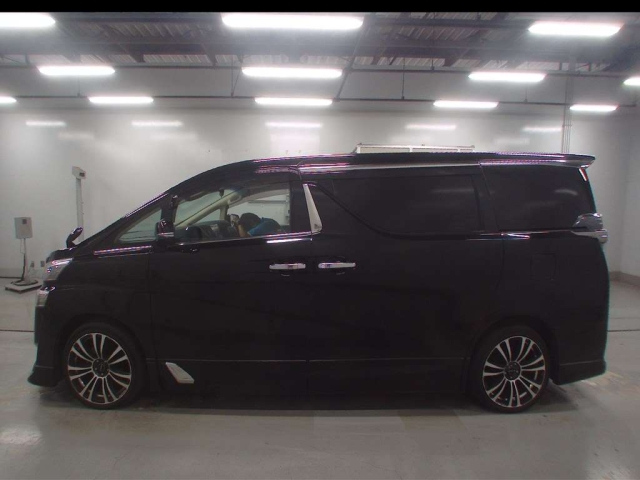 TOYOTA VELLFIRE 2020