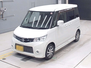 NISSAN ROOX 2012