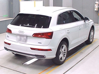 Заказать AUDI Q5