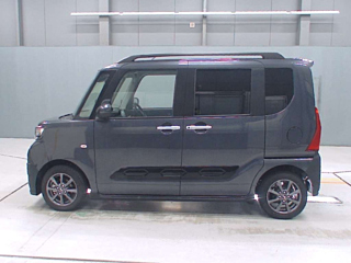 DAIHATSU TANTO 2022