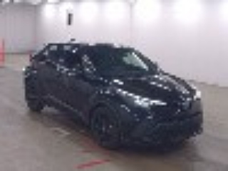 Заказать TOYOTA C-HR