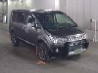 Заказать MITSUBISHI DELICA