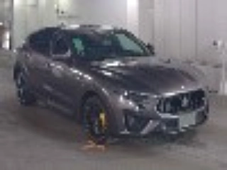 Заказать MASERATI LEVANTE