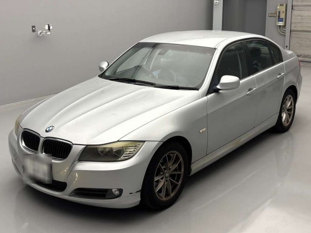 BMW 3 SERIES 2010