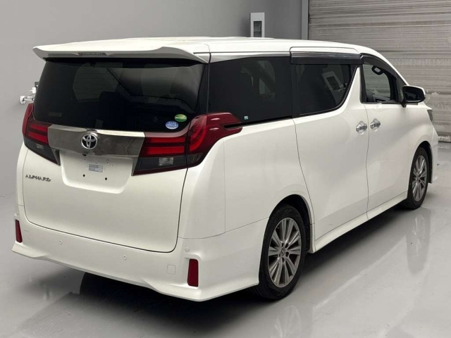 TOYOTA ALPHARD 2016