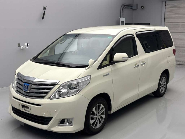 TOYOTA ALPHARD 2013