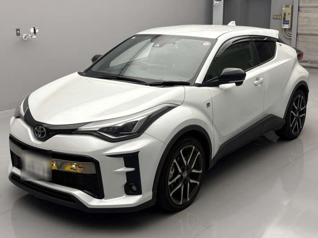 TOYOTA C-HR 2023