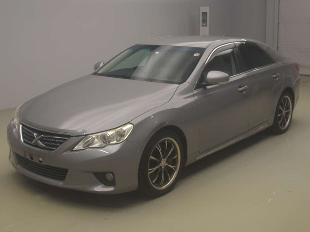 TOYOTA MARK X 2010