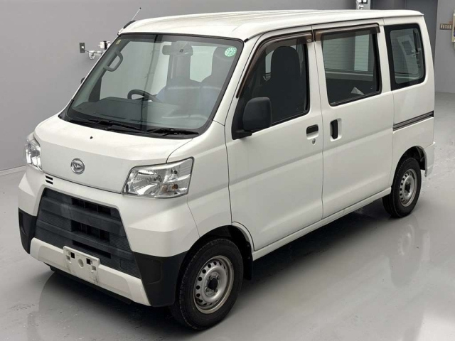 DAIHATSU HIJET VAN 2019