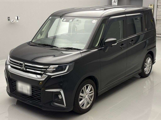 MITSUBISHI DELICA D2 2024