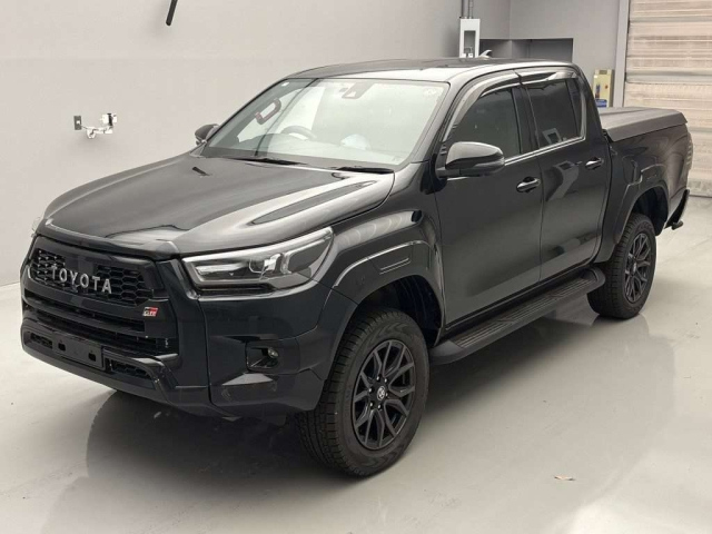TOYOTA HILUX 2023