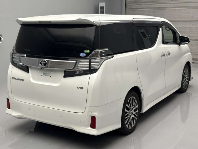 TOYOTA VELLFIRE 2016