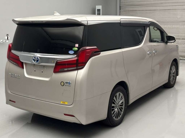 TOYOTA ALPHARD 2018
