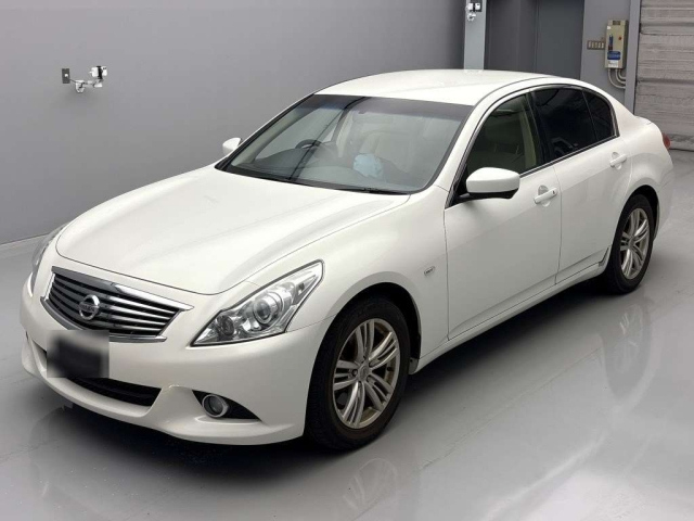 NISSAN SKYLINE 2011