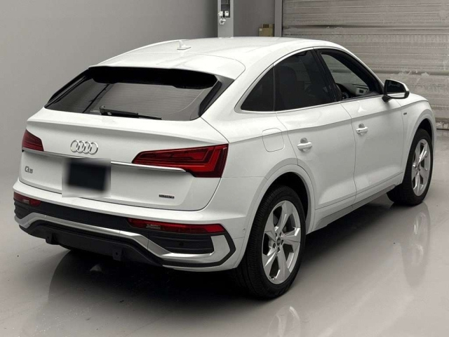 AUDI Q5 2022