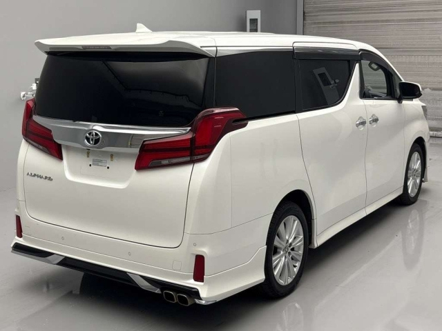 TOYOTA ALPHARD 2020