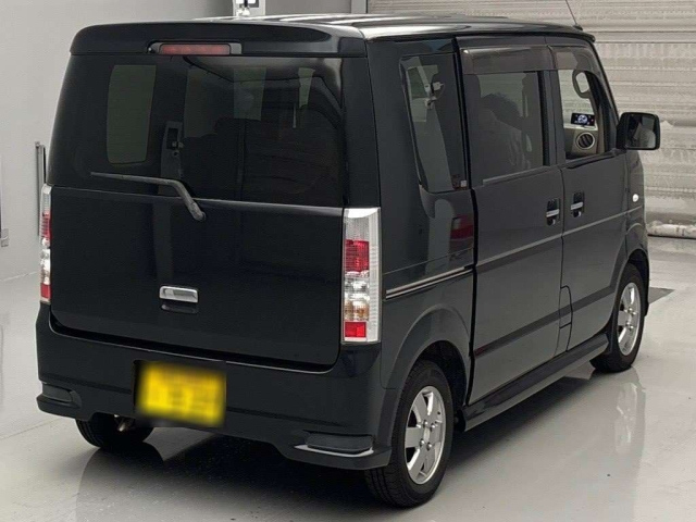 MITSUBISHI TOWNBOX 2015