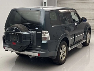 MITSUBISHI PAJERO 2008