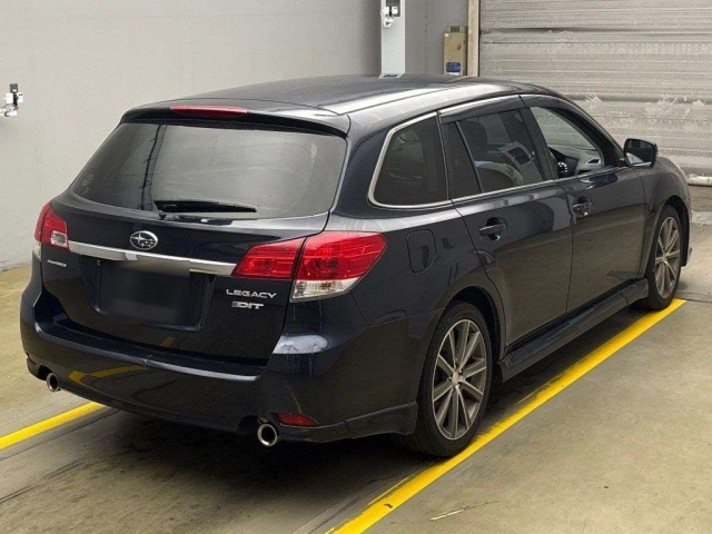 SUBARU LEGACY 2013