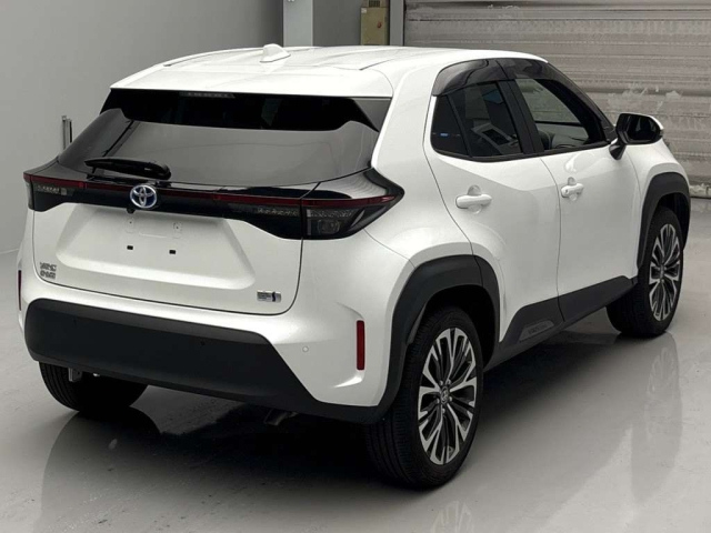 TOYOTA YARIS CROSS 2023