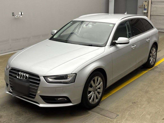 AUDI A4 2013