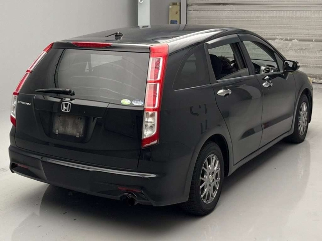 HONDA STREAM 2009