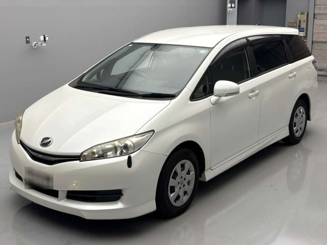 TOYOTA WISH 2012