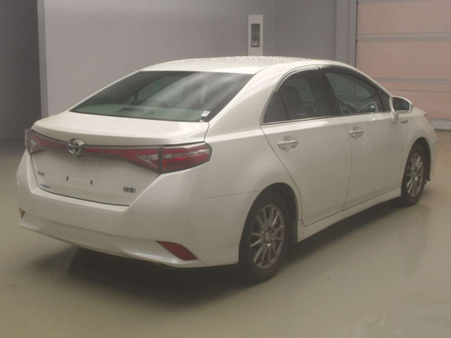 TOYOTA SAI 2015