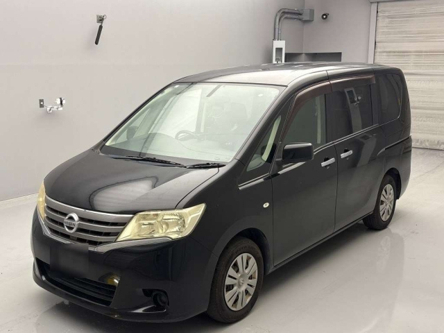 NISSAN SERENA 2011