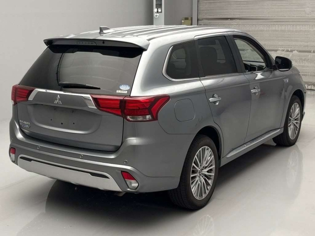 MITSUBISHI OUTLANDER PHEV 2019