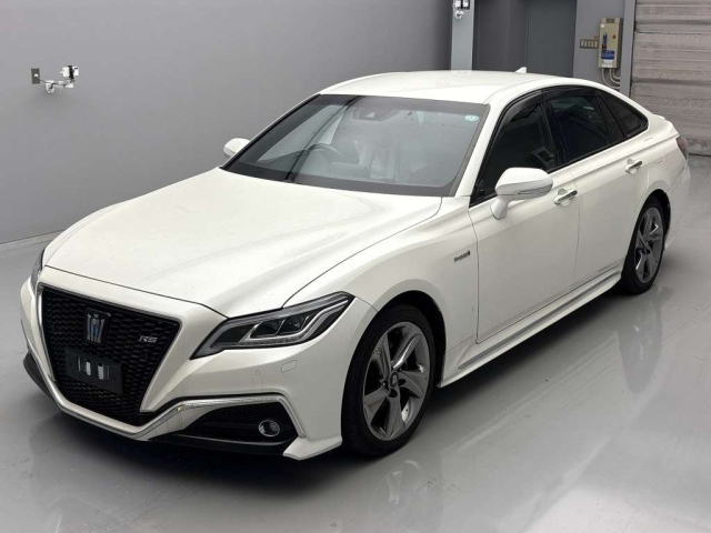TOYOTA CROWN 2019