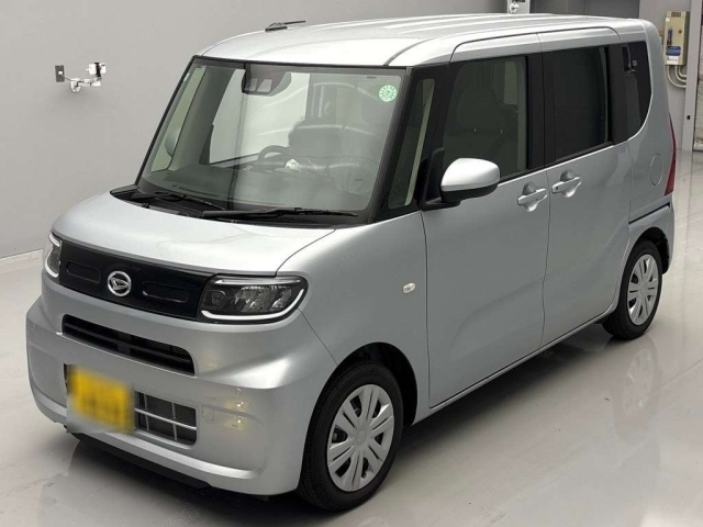 DAIHATSU TANTO 2024