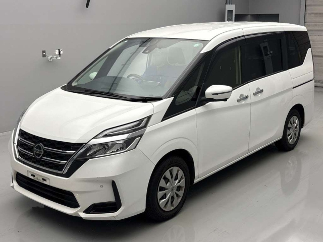 NISSAN SERENA 2020