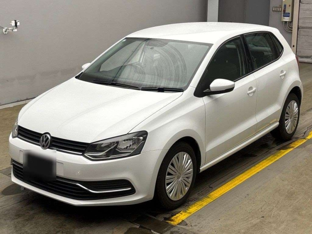 VOLKSWAGEN POLO 2014