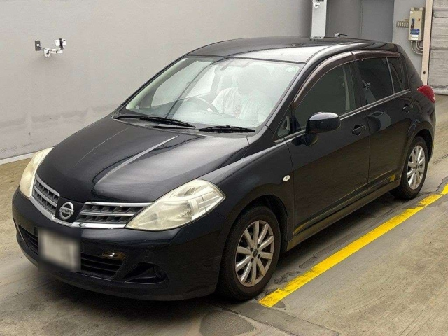 NISSAN TIIDA 2009